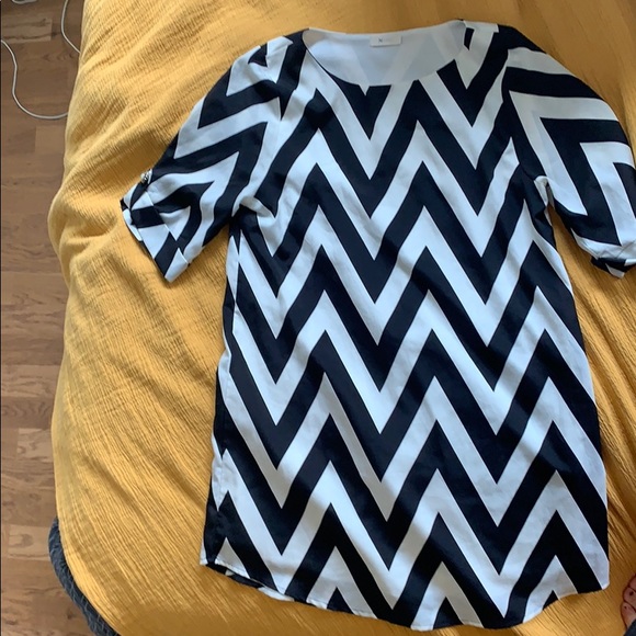 Chevron Print Mini Dress with Button Details - Picture 2 of 7